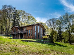 16 Walkley Hill Rd, Haddam, CT 06438