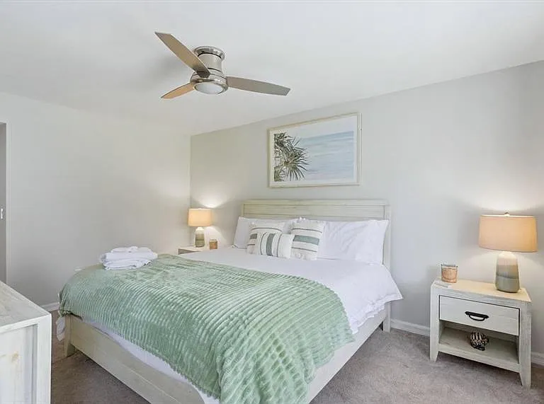 1640 Stickney Point Rd #40-101 — Photo 8