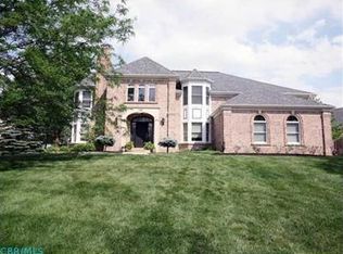 1330 Poppy Hills Dr, Blacklick, OH 43004