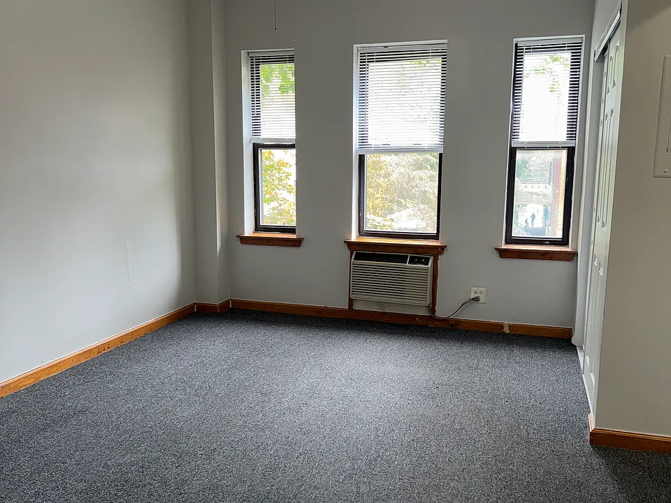 6726-1 N Glenwood Ave #203