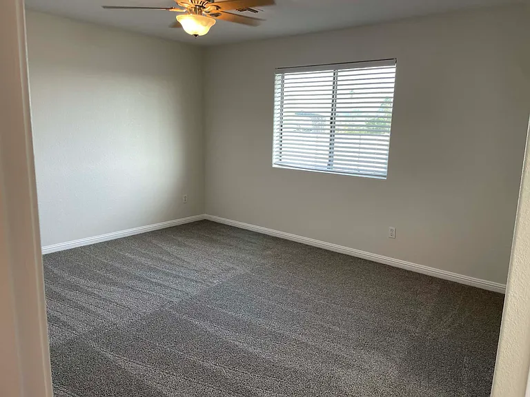 1930 Magnolia Dr #102 — Photo 9