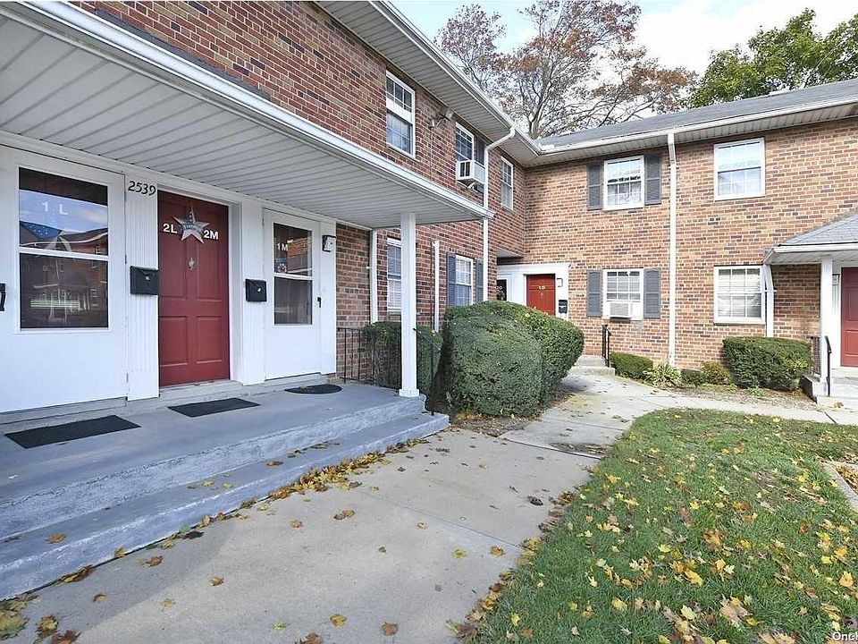 1st image of 2539 Jerusalem Avenue #1L