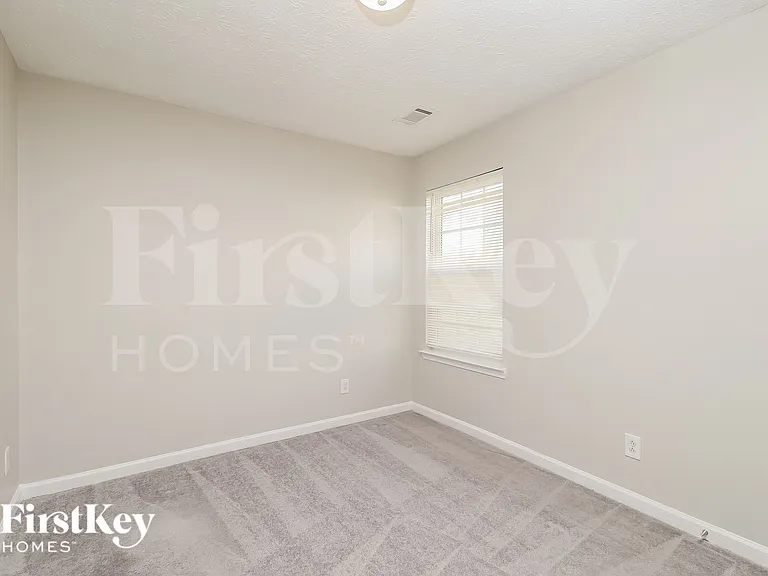 3080 Lakeside Cir — Photo 14