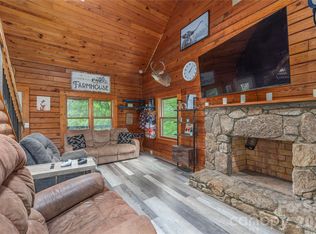262 Gibson Branch Rd, Clyde, NC 28721
