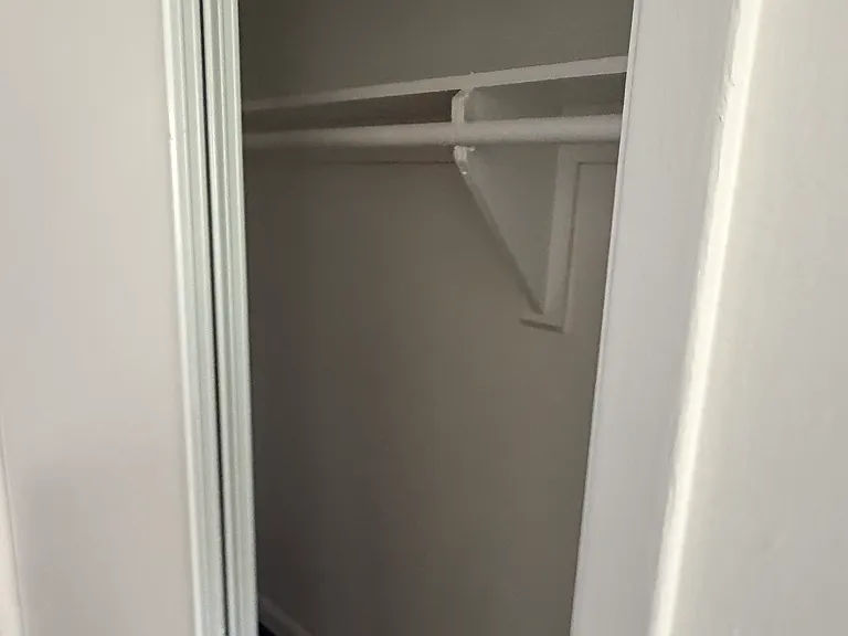 1213 Gordon St #12 — Photo 3