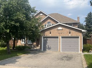 184 Lake Driveway W, Ajax, ON L1S4Y2