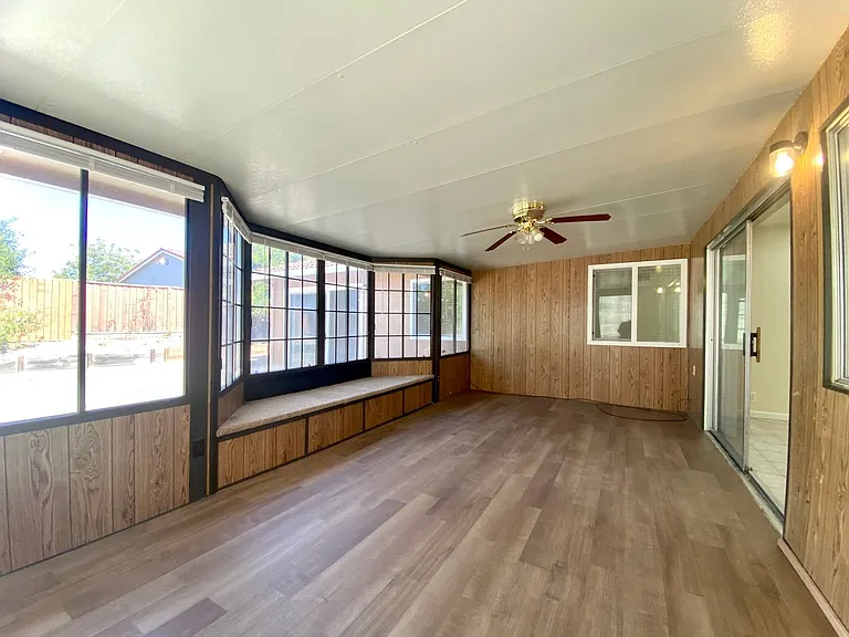 33025 Calistoga St — Photo 14