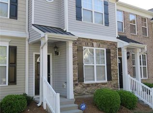45 Ledgerstone Ln, Greensboro, NC 27407
