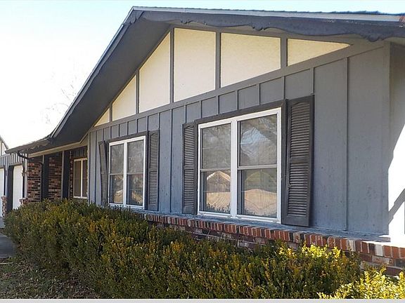 4th image of 307 Centennial Ave