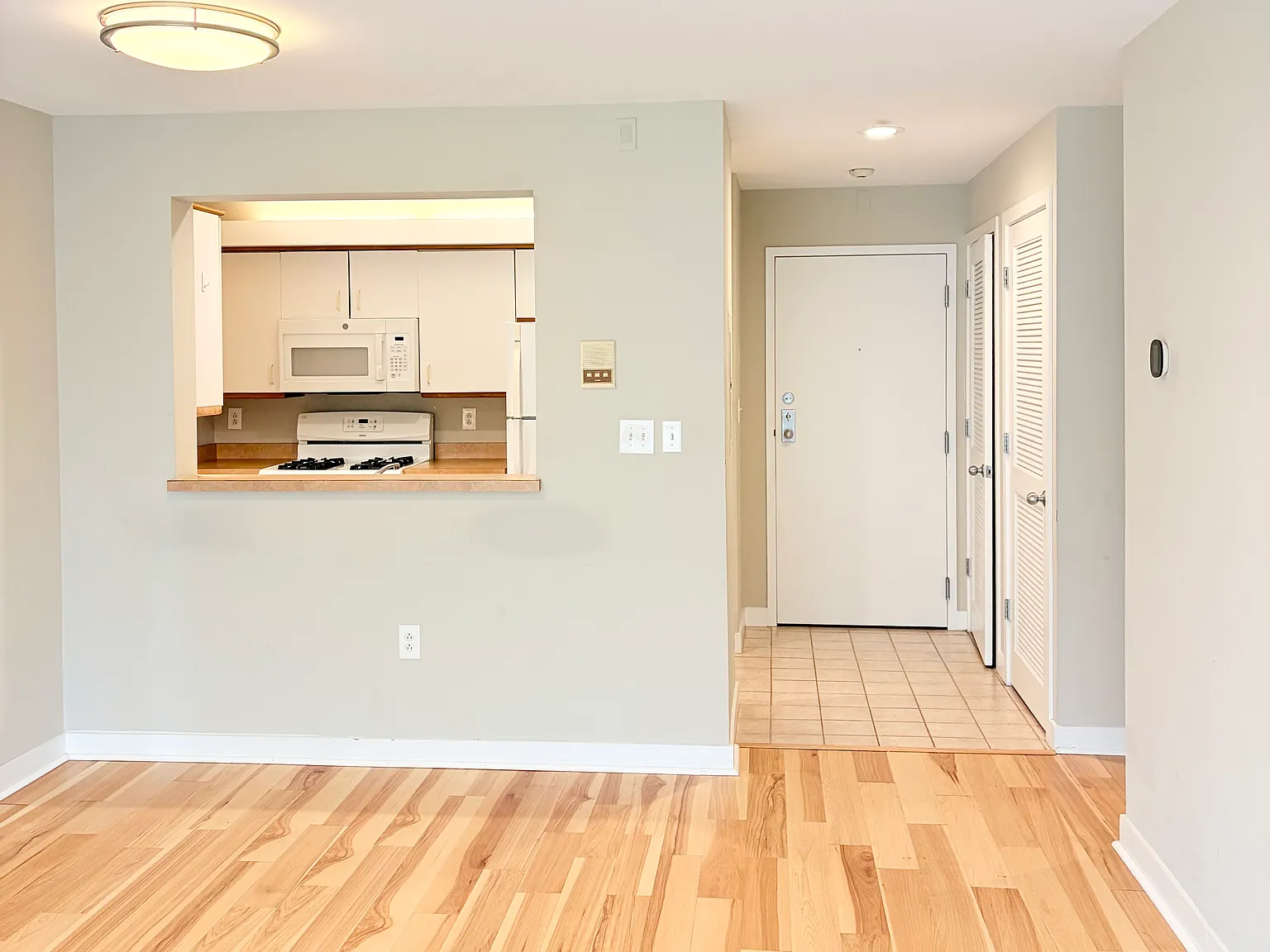 20 Chestnut St — Photo 2