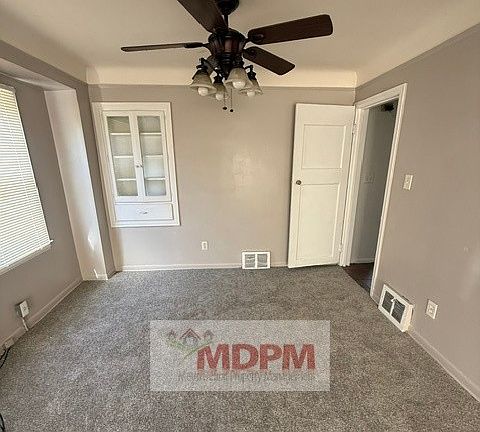 5th image of 9971 W Parkway St