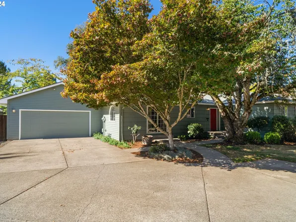 3025 NE 1st Ct, Hillsboro, OR 97124