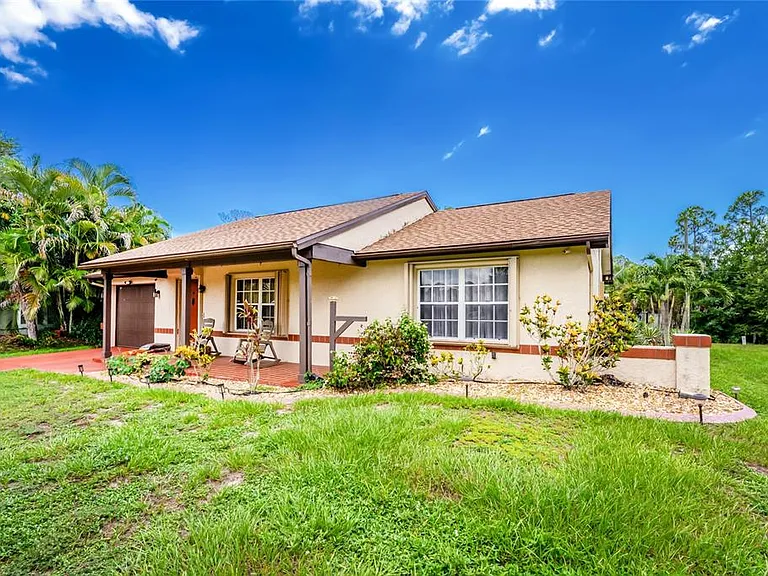 18407 Avon Ave — Photo 43