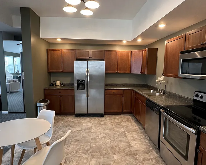 327 S 8th St #330 — Photo 15
