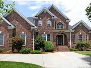 106 Fantasy Ln, Mooresville, NC 28117