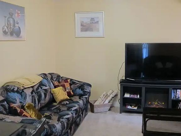 3rd image of 103 Rocky Ridge Dr NW #1A