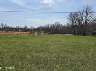 195 NW Ray Cem Rd, Sparta, TN 38583