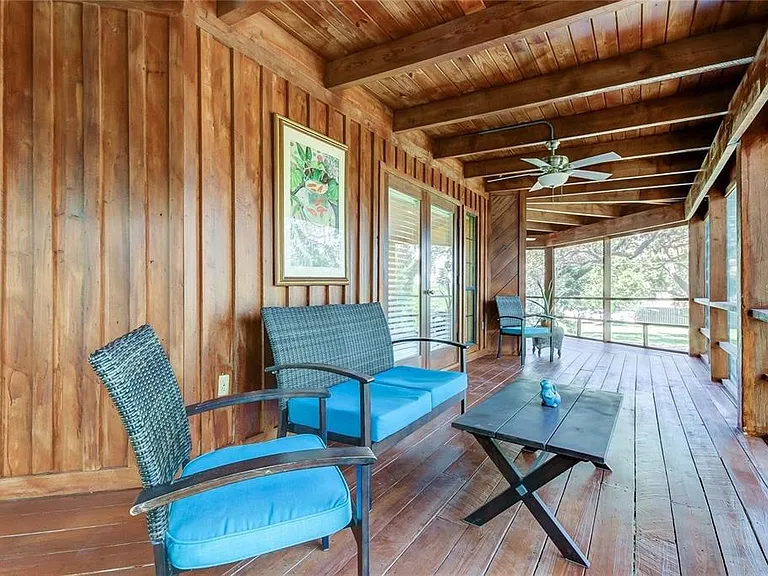 5828 Oakhurst Dr — Photo 17