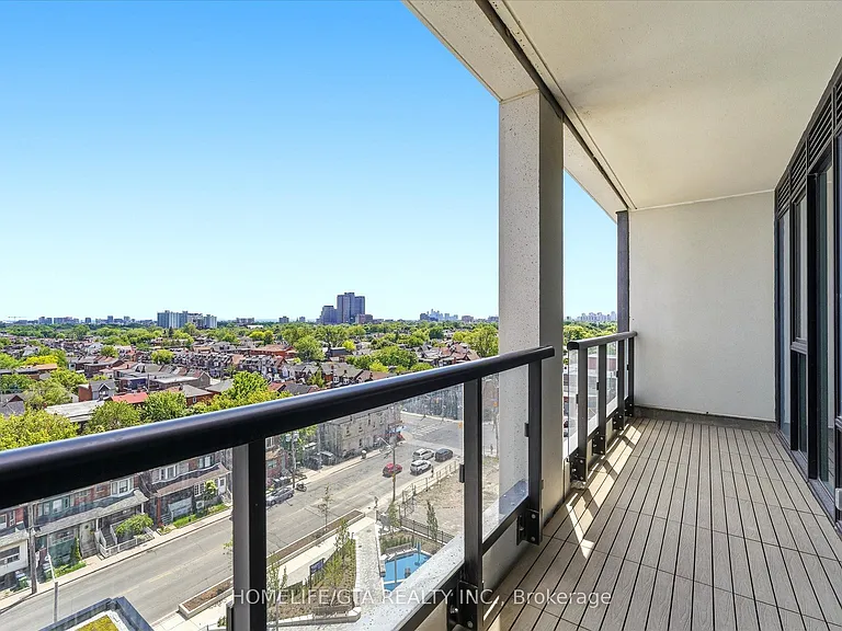 858 Dupont St #802 — Photo 26