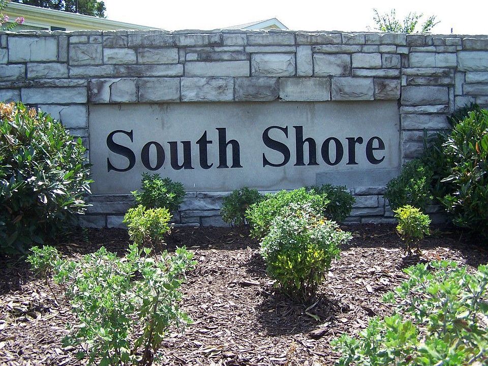 2nd image of 441 Shoreline Cir