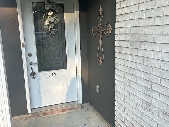 2nd image of 117 McCaughan Ave