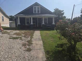 805 Poplar St, Ravenna, KY 40472