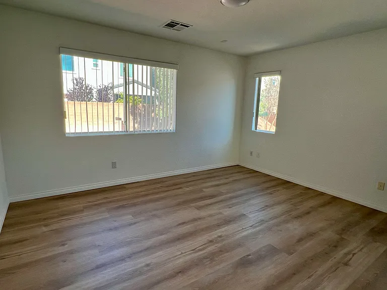 4337 Governors Hill St — Photo 21