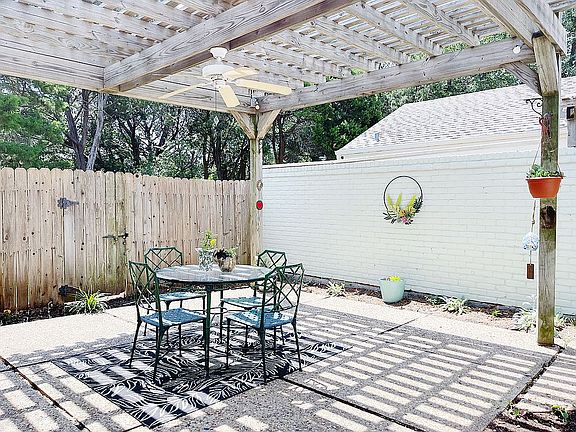 5th image of 3319 Brannon Dr