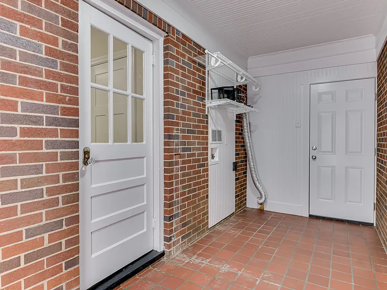 2336 Redwood Dr — Photo 20