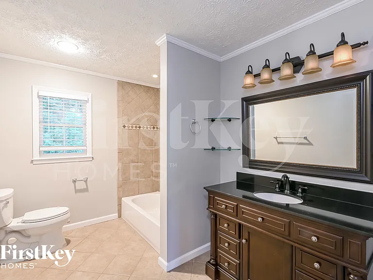 4353 Hale Pl — Photo 11