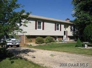 664 Gloria Pl, Staunton, VA 24401