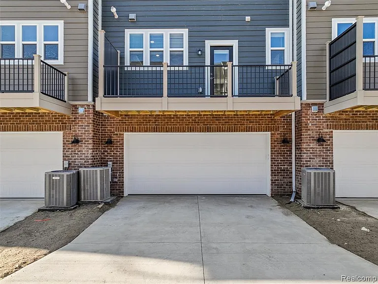 43173 Atwood Ave — Photo 29