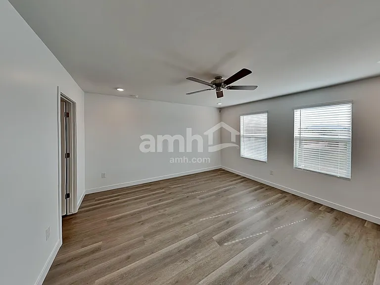 9543 E Friedel Dr — Photo 8