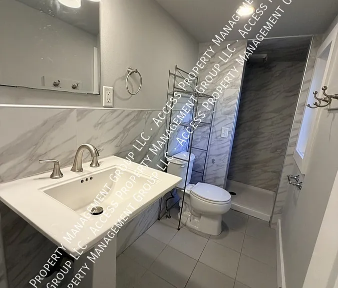 930 Nagold St NW #2 — Photo 5