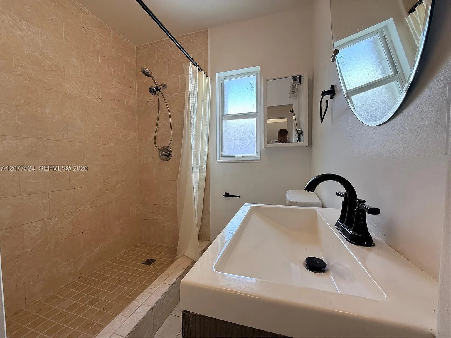 South Bay Estates — Photo 2