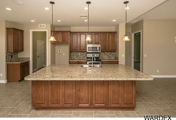 5th image of 3071 Southwind Ave