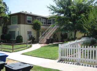 2208 W Victory Blvd #1/2, Burbank, CA 91506