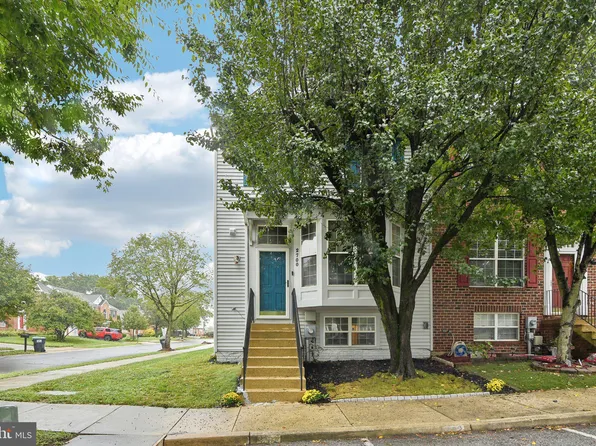 2700 Albermarle Pl, Waldorf, MD 20601