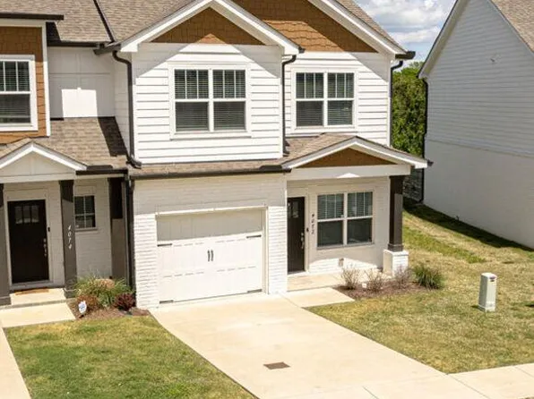 Highland at Hickory Hills Townhomes