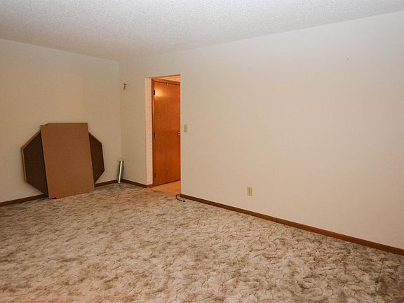 2nd image of 7230 W Hartford Ct