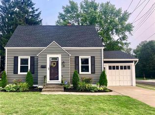 29 Olmstead Ave, Depew, NY 14043