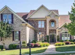 201 Pawleys Dr, Simpsonville, SC 29681