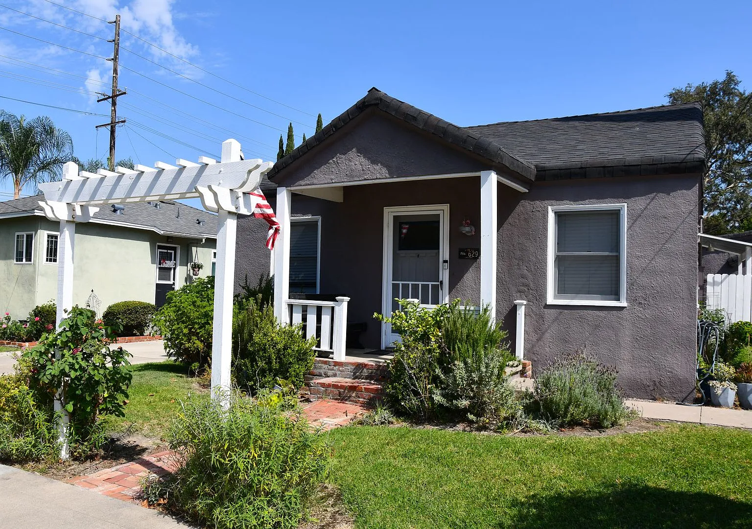 Old Towne Orange — Photo 2