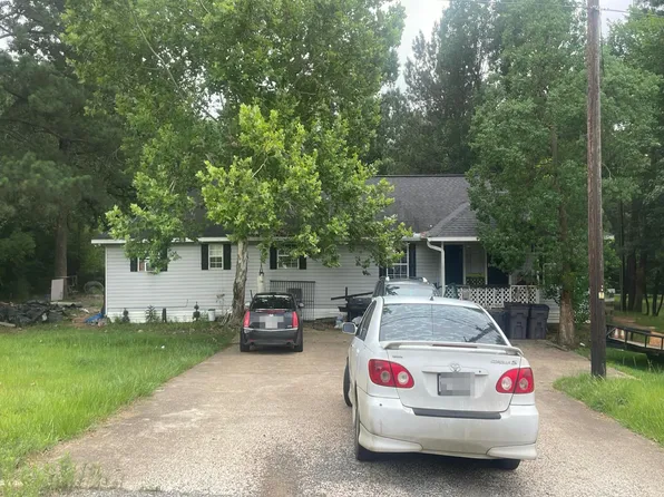 8205 N Us Highway 69, Pollok, TX 75969