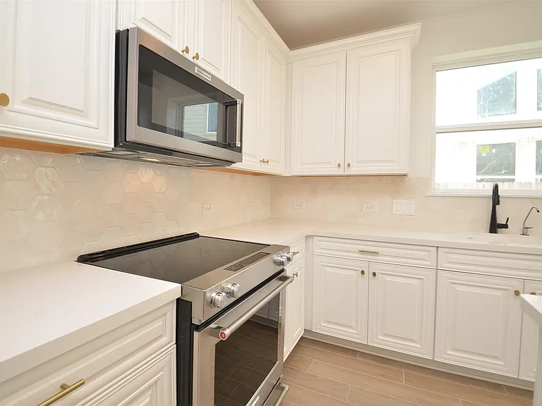 5631 Pearl Vista Dr — Photo 12