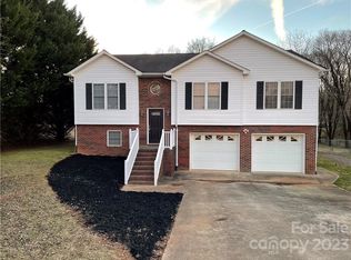 4747 Bert Huffman Dr, Granite Falls, NC 28630
