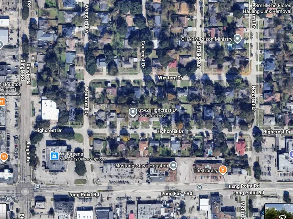 8542 Highcrest Dr, Houston, TX 77055