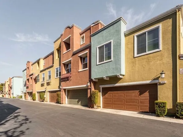 217 W Zinfandel Dr, Covina, CA 91723
