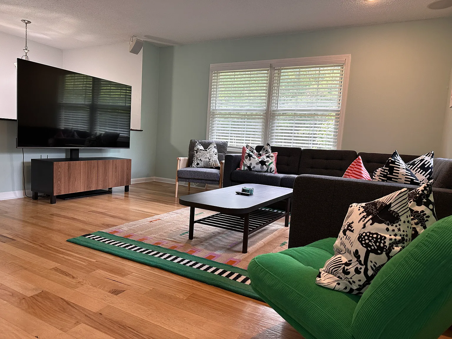 4 bed, 1841 sqft, $4,000 — Photo 2