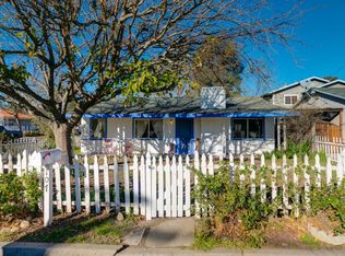 107 N Drown Ave, Ojai, CA 93023